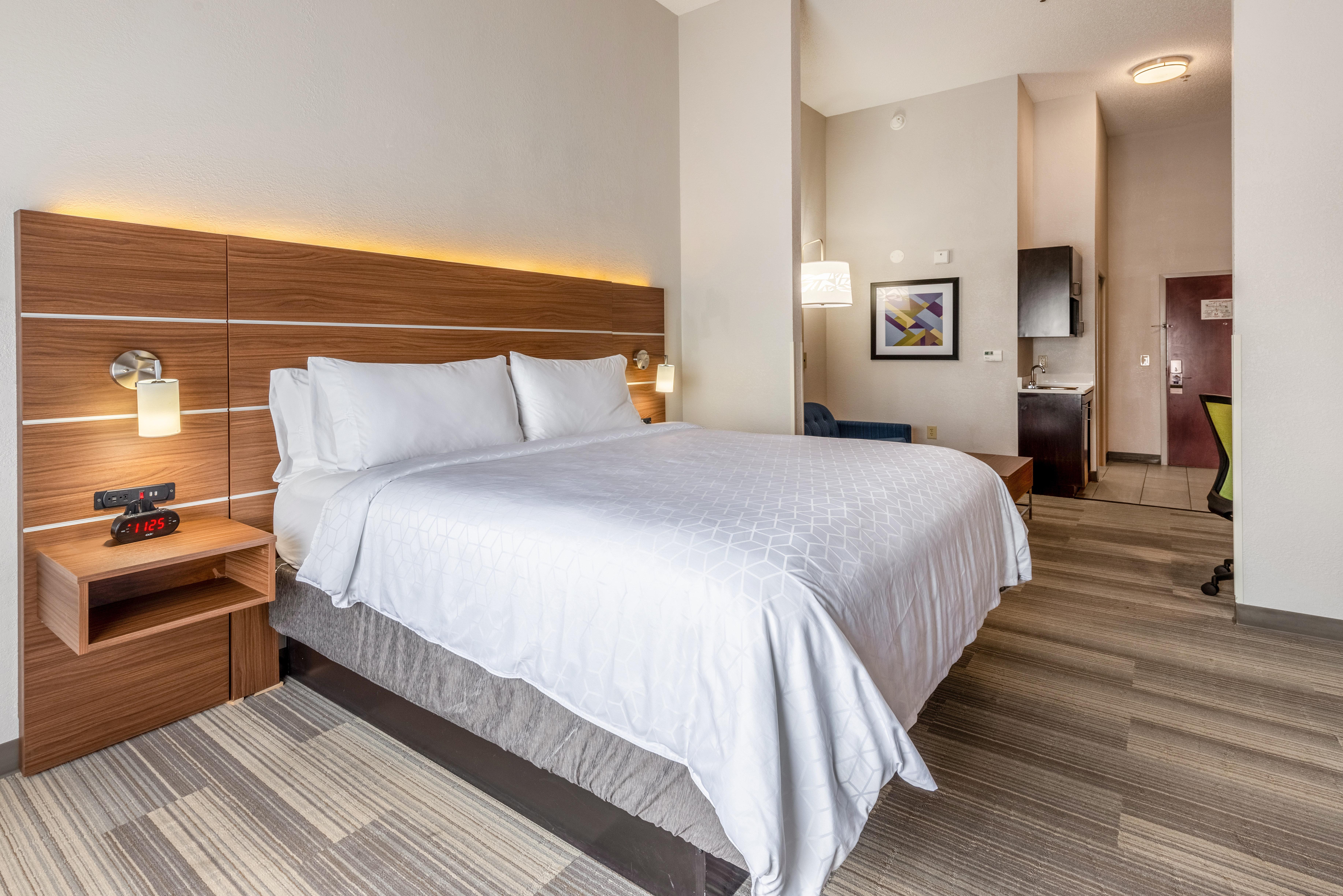 Holiday Inn Express & Suites Statesville Esterno foto