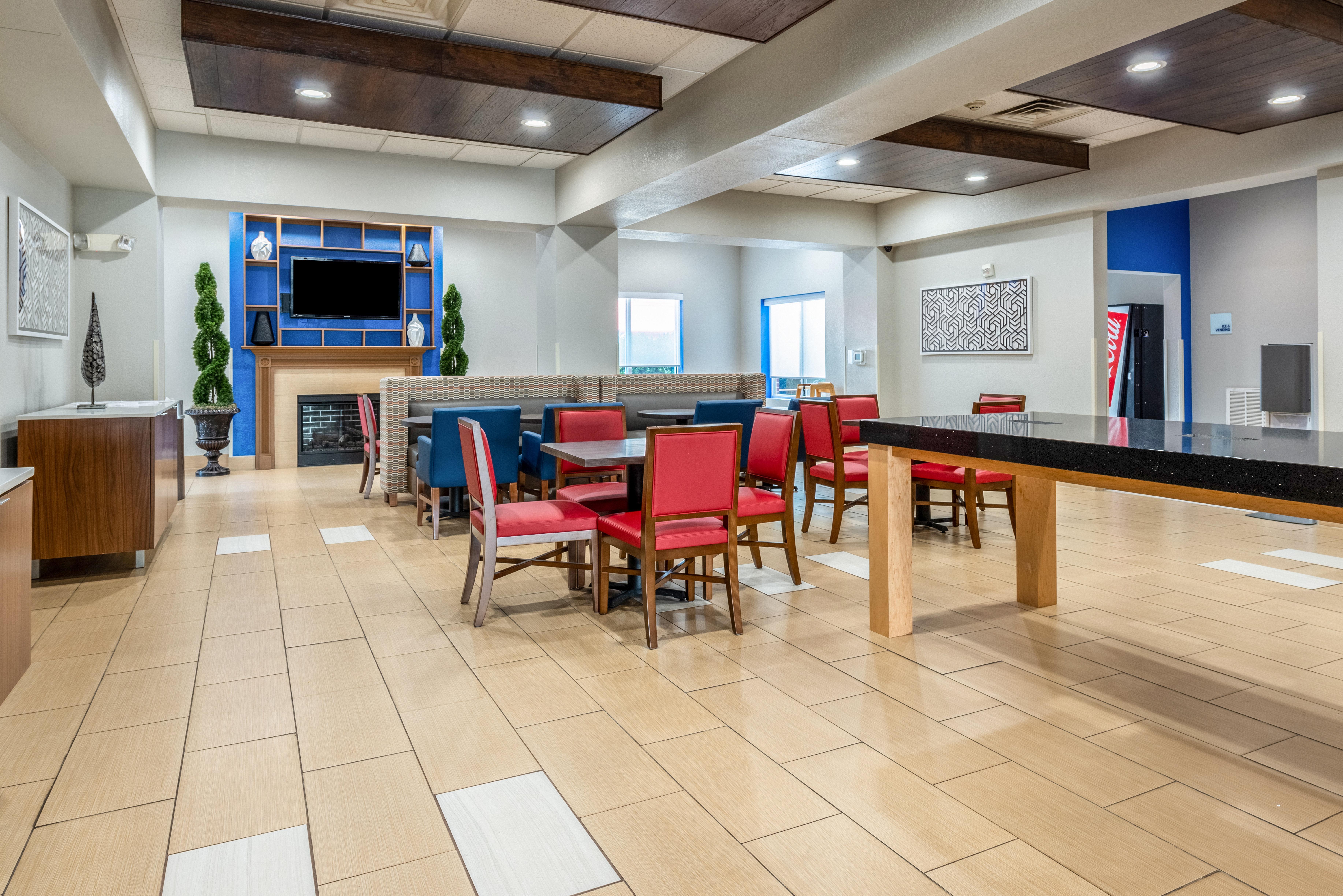 Holiday Inn Express & Suites Statesville Esterno foto