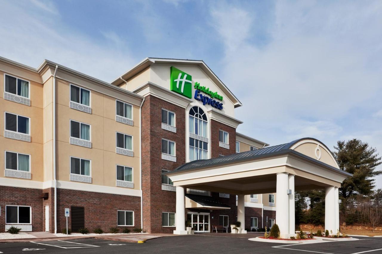 Holiday Inn Express & Suites Statesville Esterno foto