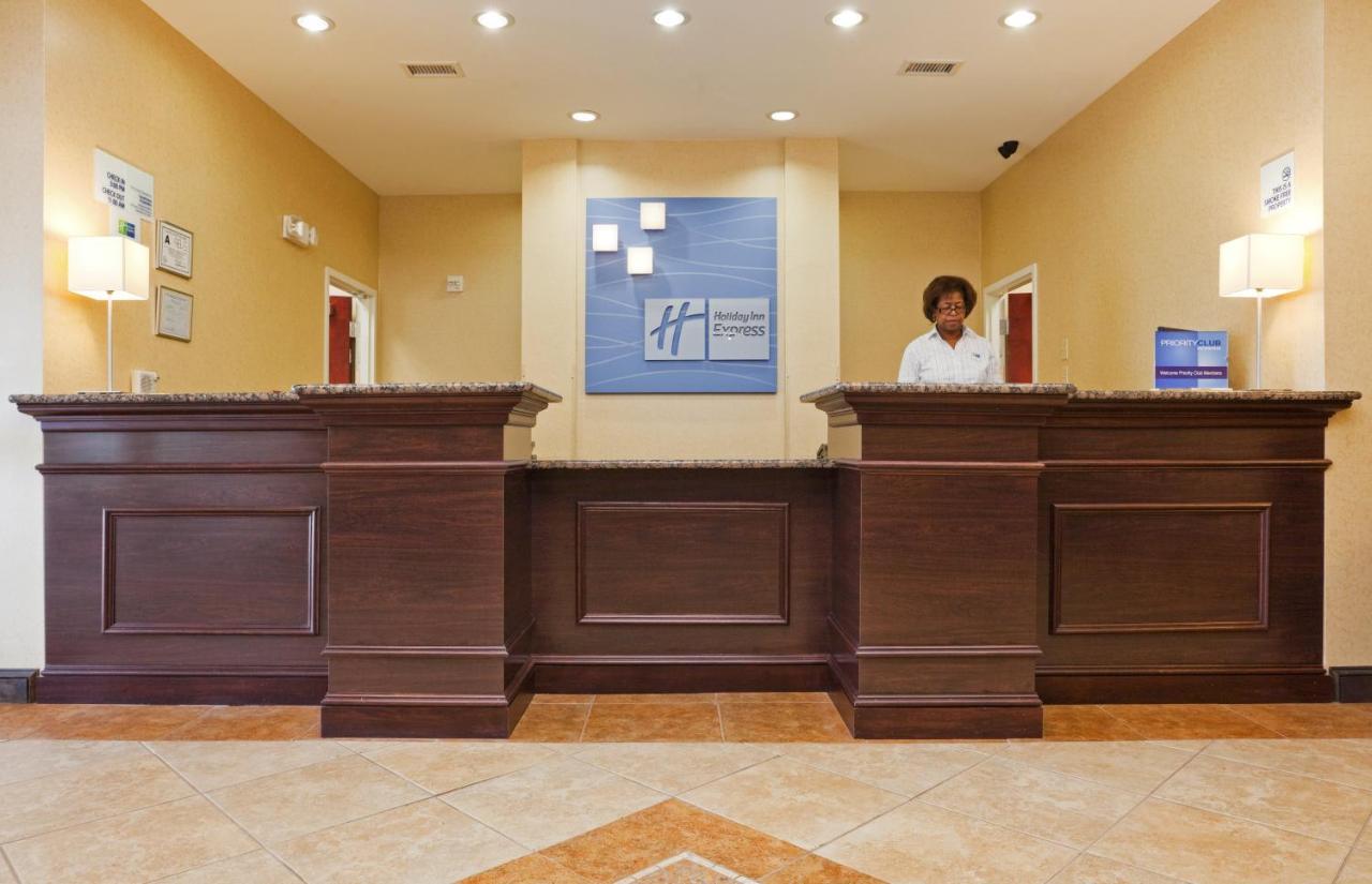Holiday Inn Express & Suites Statesville Esterno foto