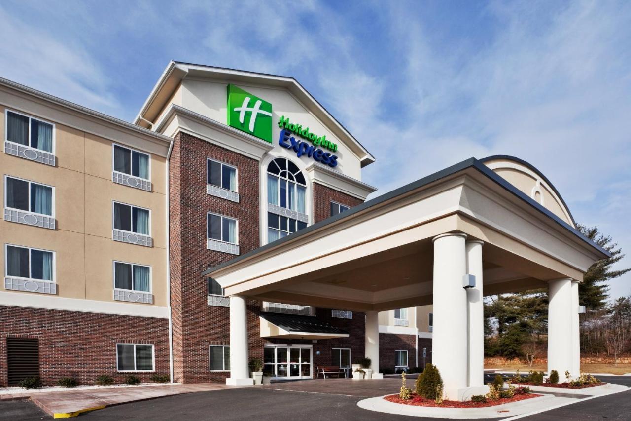 Holiday Inn Express & Suites Statesville Esterno foto